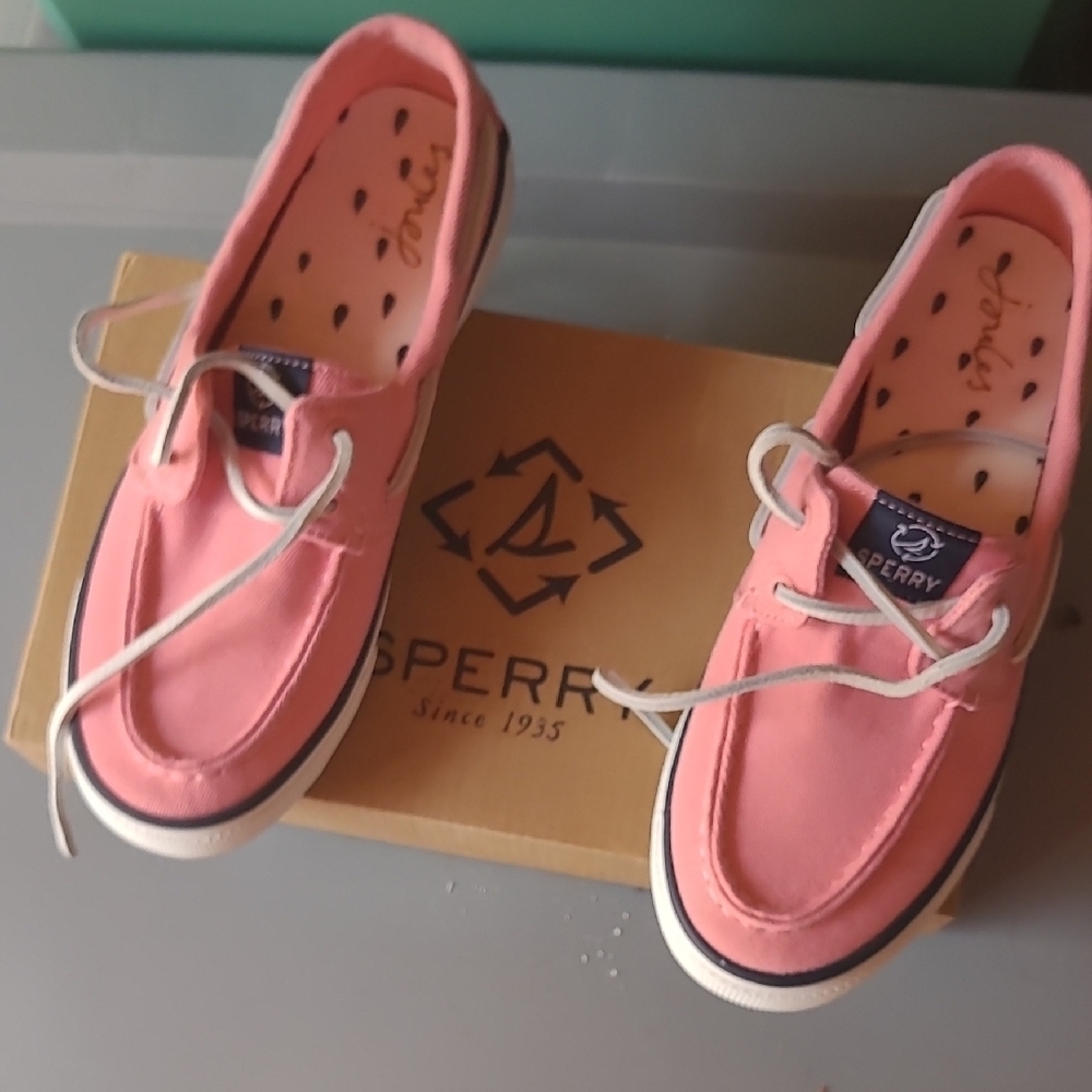 Sperry Pink Sneakers with Canvas Material and Rubber Sole - Picture 6 of 6